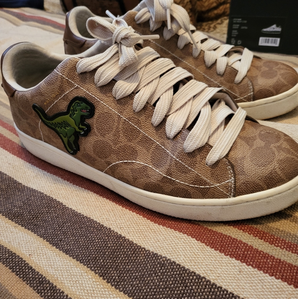 Coach tennis shoes